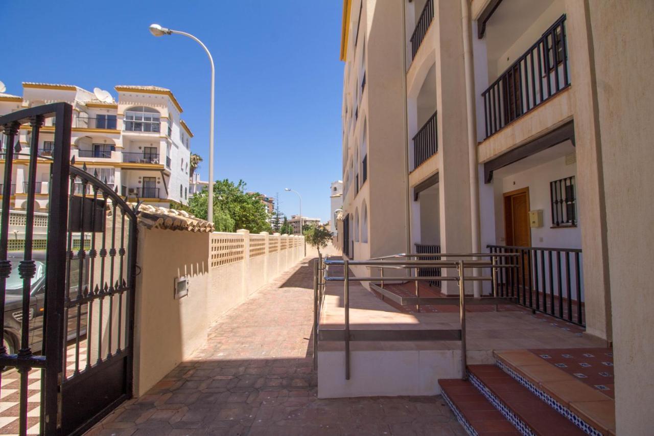 Imperial Puerto 2 3E By Ivi Real Estate Apartment Torremolinos Exterior photo